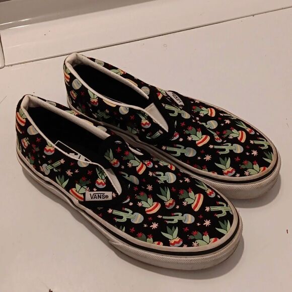 Vans   - Picture 1 of 5
